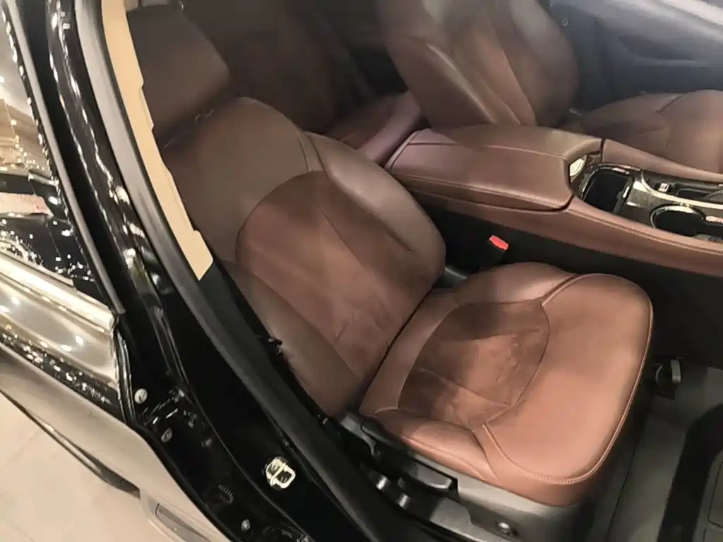 Buick Envision Plus — миниатюра 25