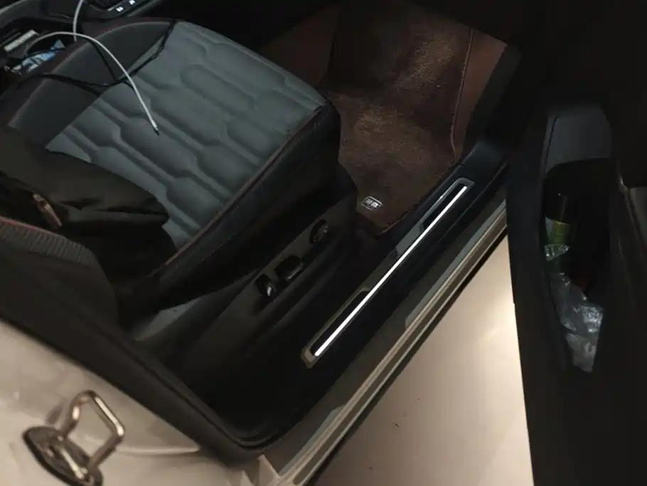 Volkswagen Tiguan L L 2023 330TSI AT R-Line Flagship
