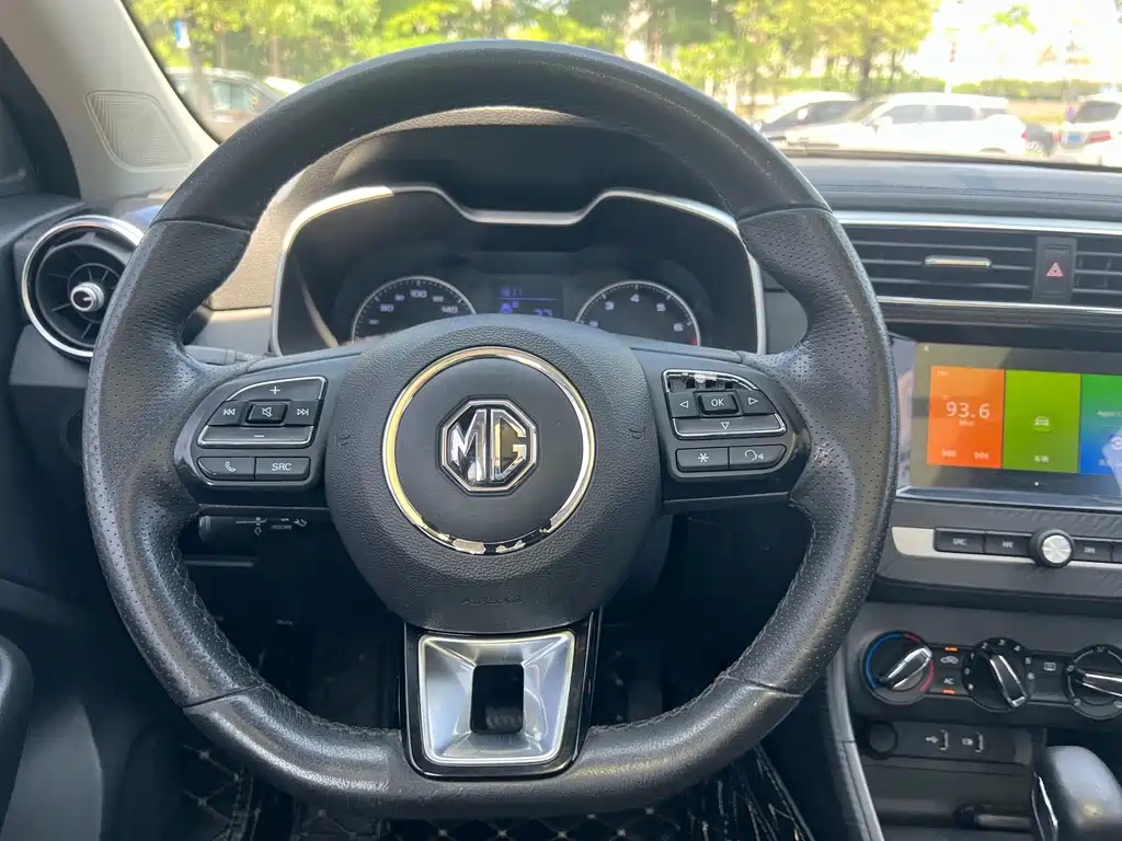MG ZS — миниатюра 15