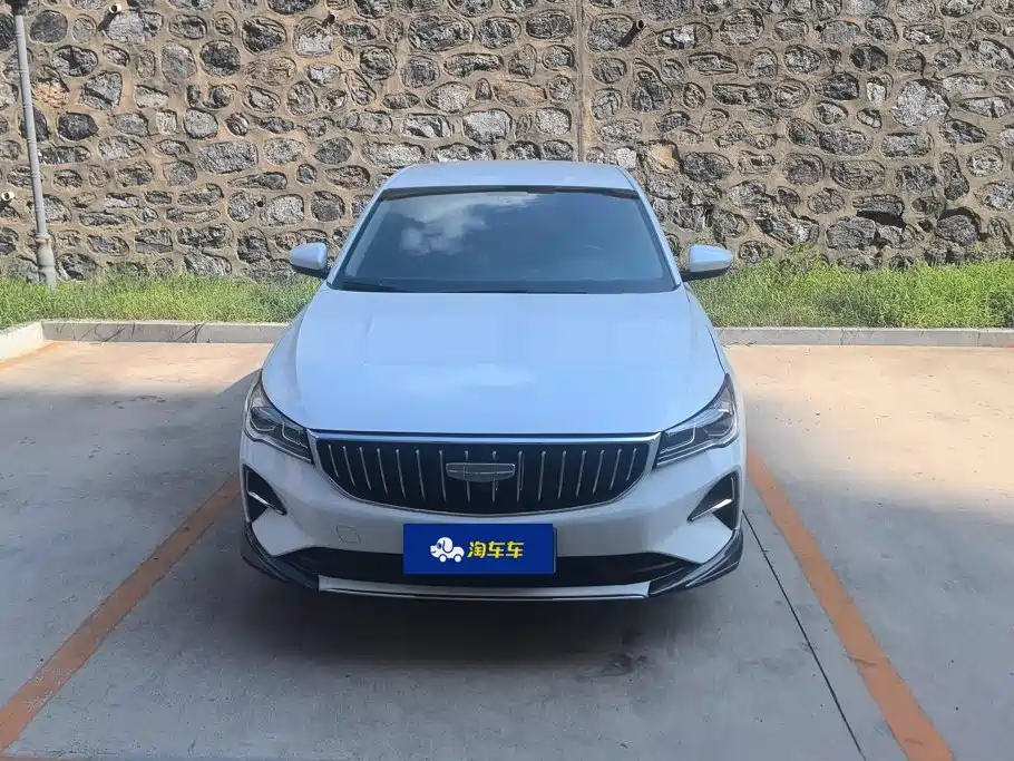 Geely Emgrand — миниатюра 2