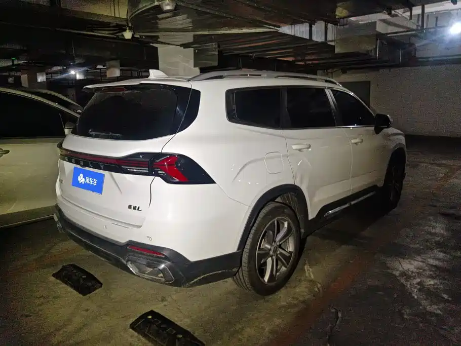 Geely Haoyue L — миниатюра 3