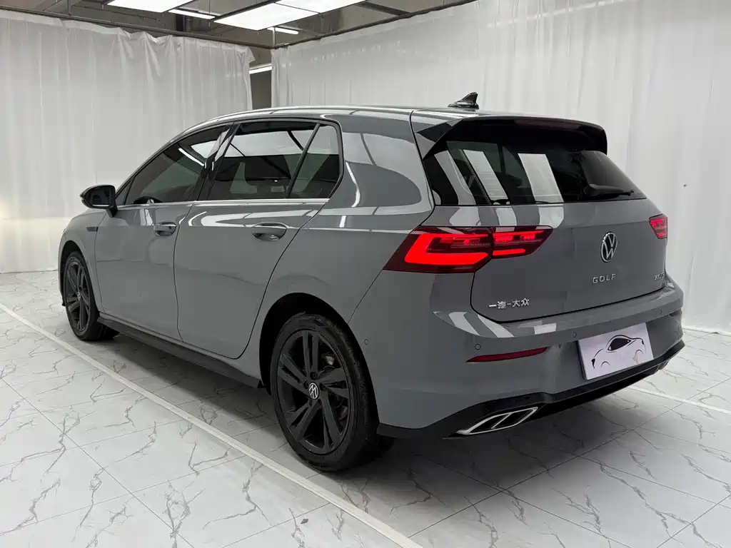 Volkswagen Golf — миниатюра 4