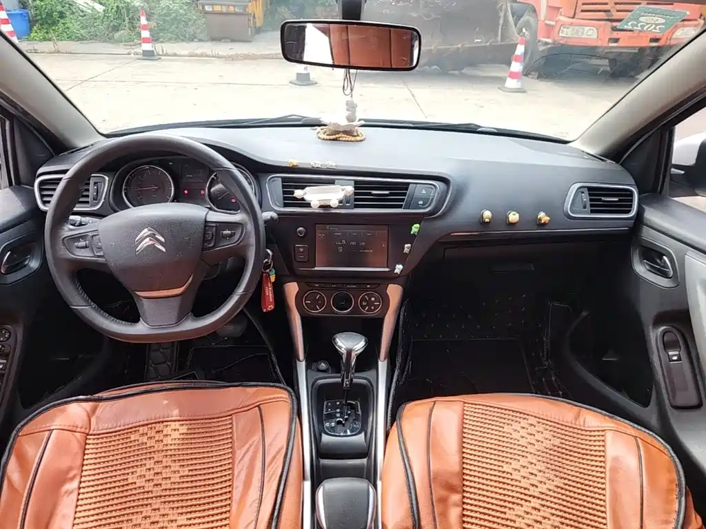 Citroen C3-XR — миниатюра 10