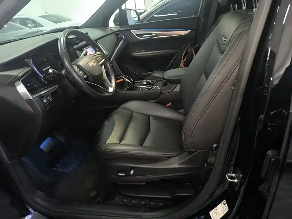 Cadillac XT6 — миниатюра 15