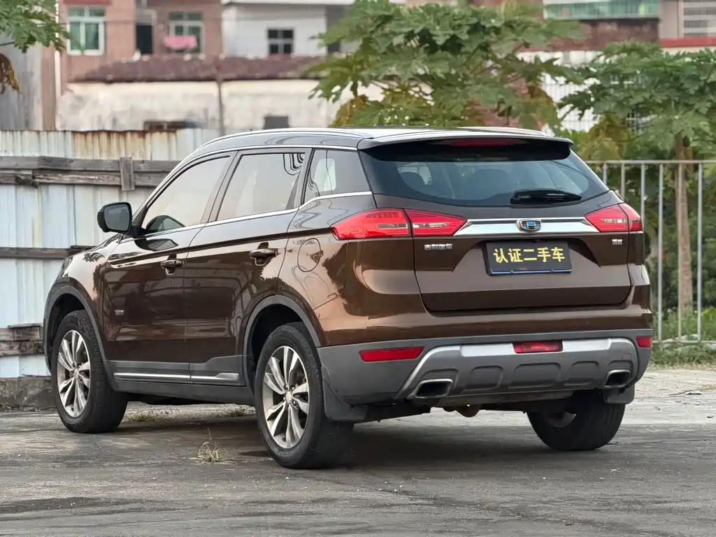 Geely Boyue — миниатюра 18