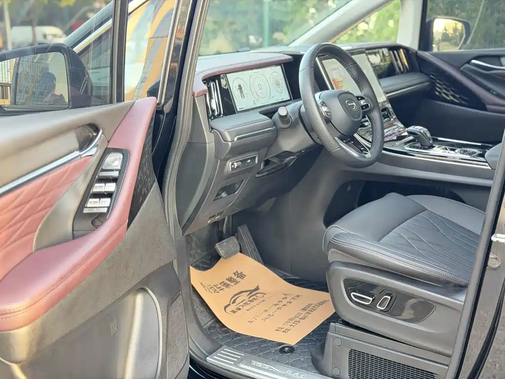 GAC Motor Trumpchi M8 — миниатюра 4