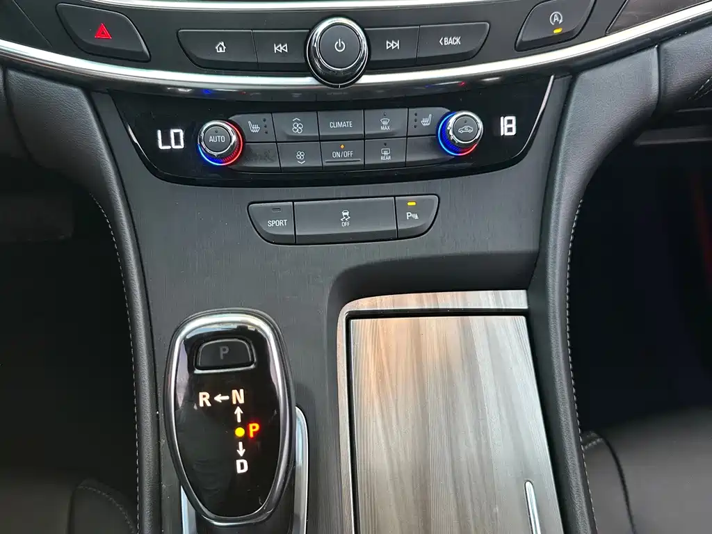 Buick LaCrosse — миниатюра 14