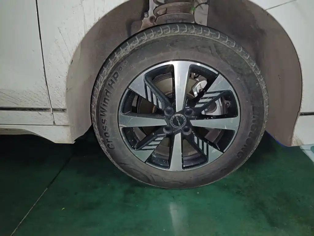 BYD e2 — миниатюра 26