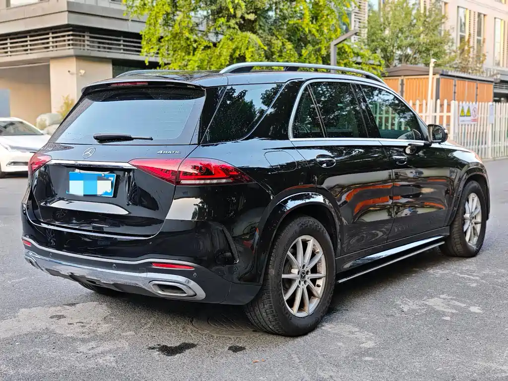 Mercedes-Benz GLE (Import) — миниатюра 3