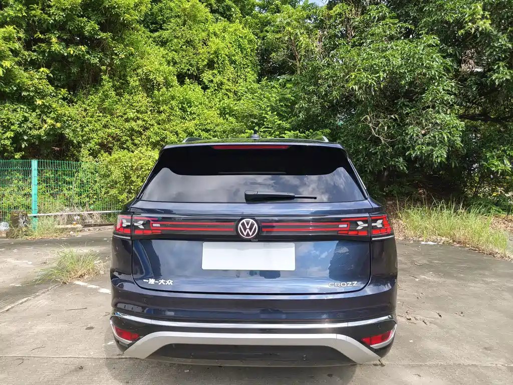 Volkswagen ID.6 Crozz — миниатюра 7