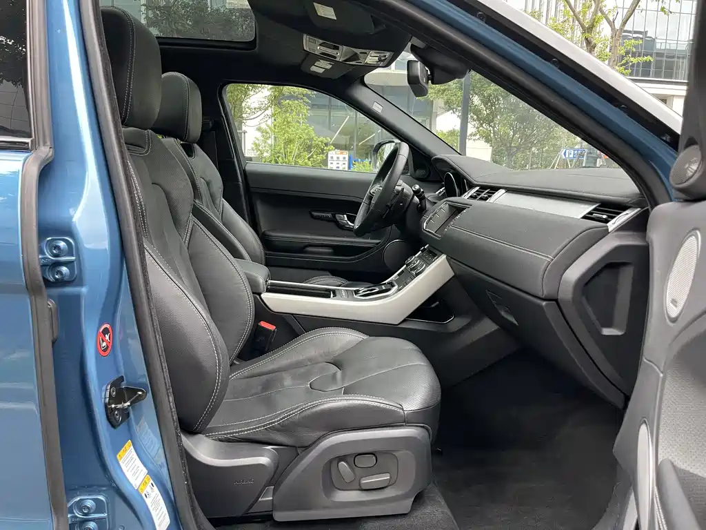 Land Rover Evoque (Import) — миниатюра 7