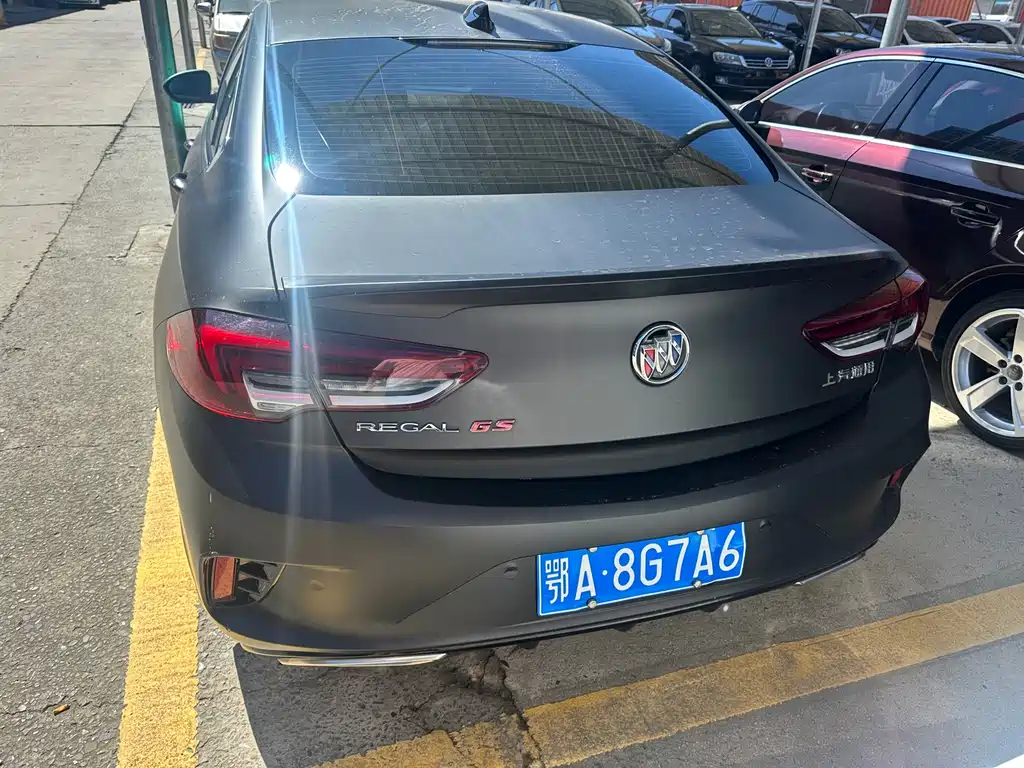 Buick Regal — миниатюра 5