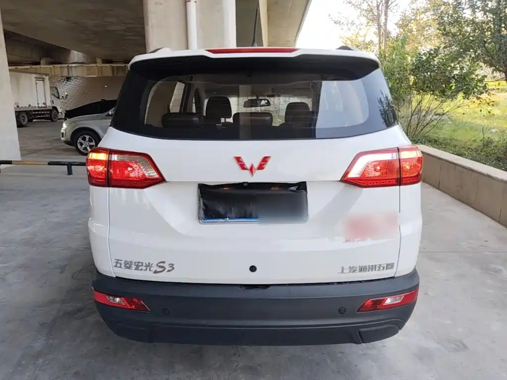 Wuling Hongguang S3 — миниатюра 6