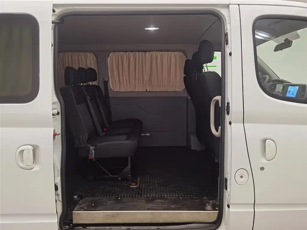 SAIC MAXUS XINTU V80