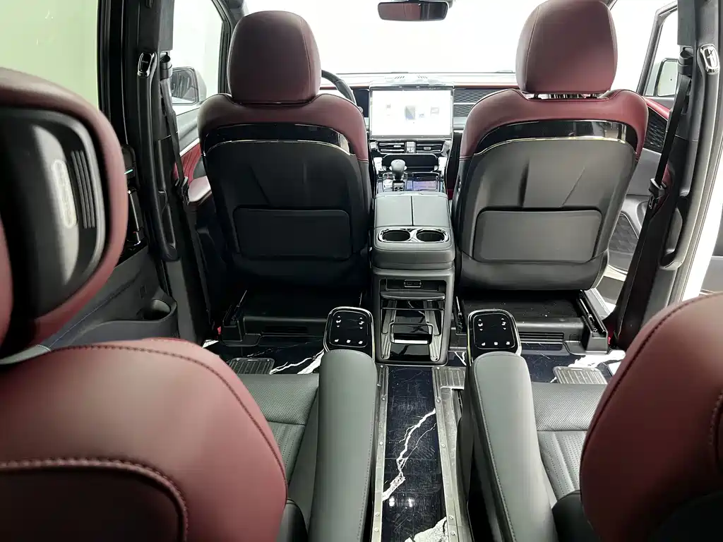 GAC Motor Trumpchi M8 — миниатюра 18