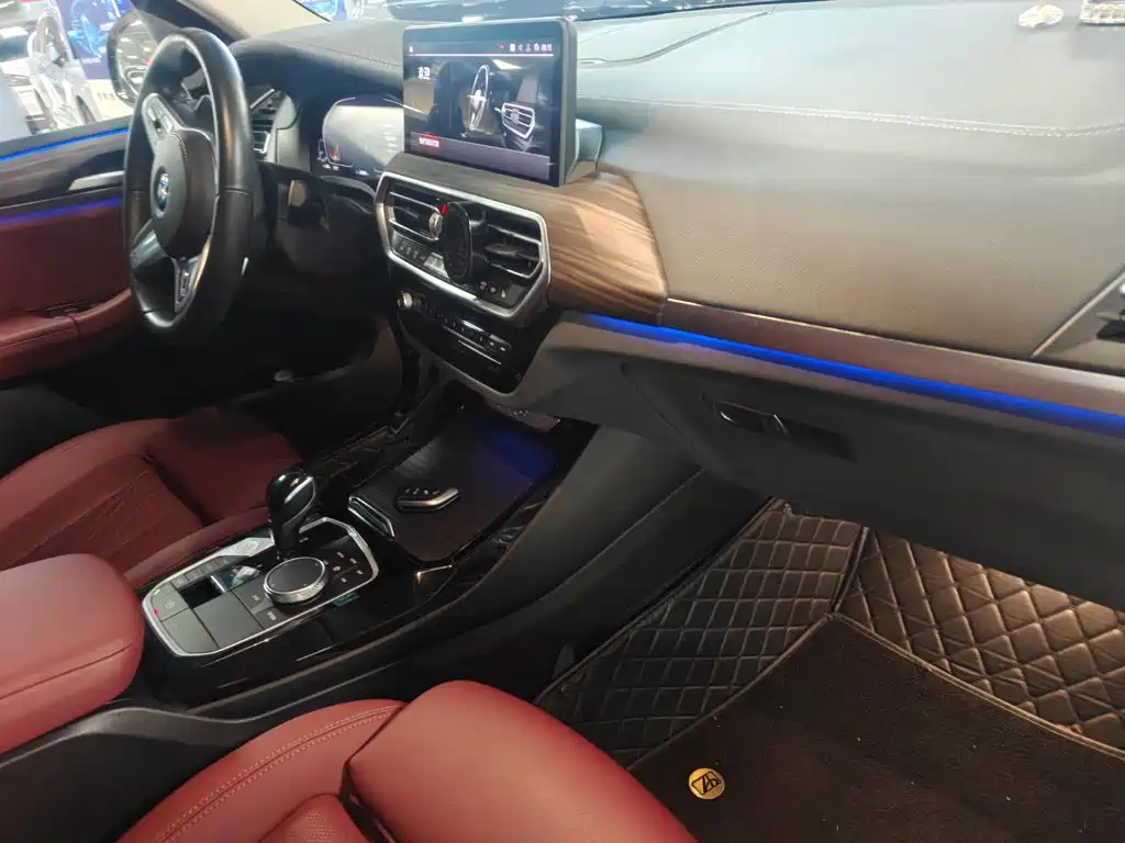 BMW X3 — миниатюра 12