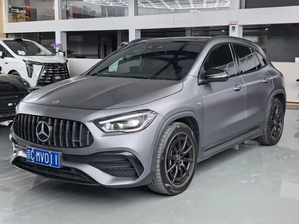 Mercedes-Benz GLA AMG
