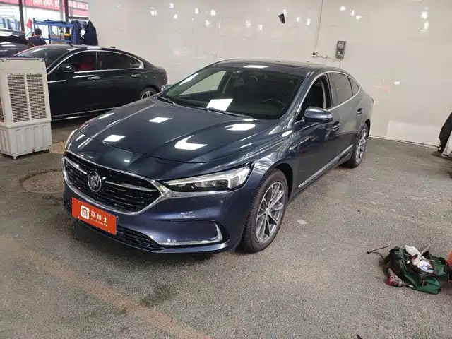 2022 Buick LaCrosse