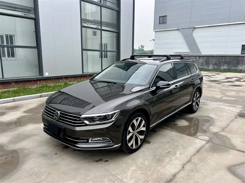 Volkswagen Viloran 2018