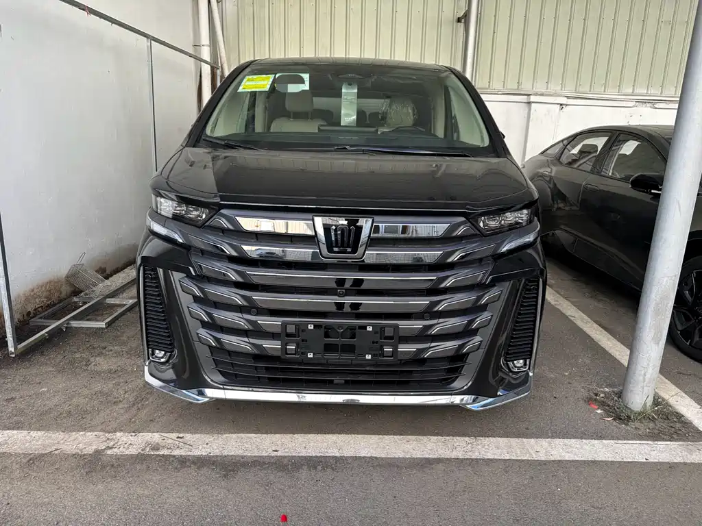 Toyota Vellfire 2024 2.5L Executive
