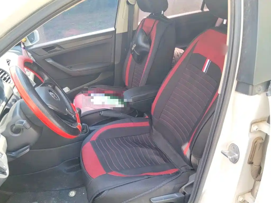 Volkswagen Jetta — миниатюра 16