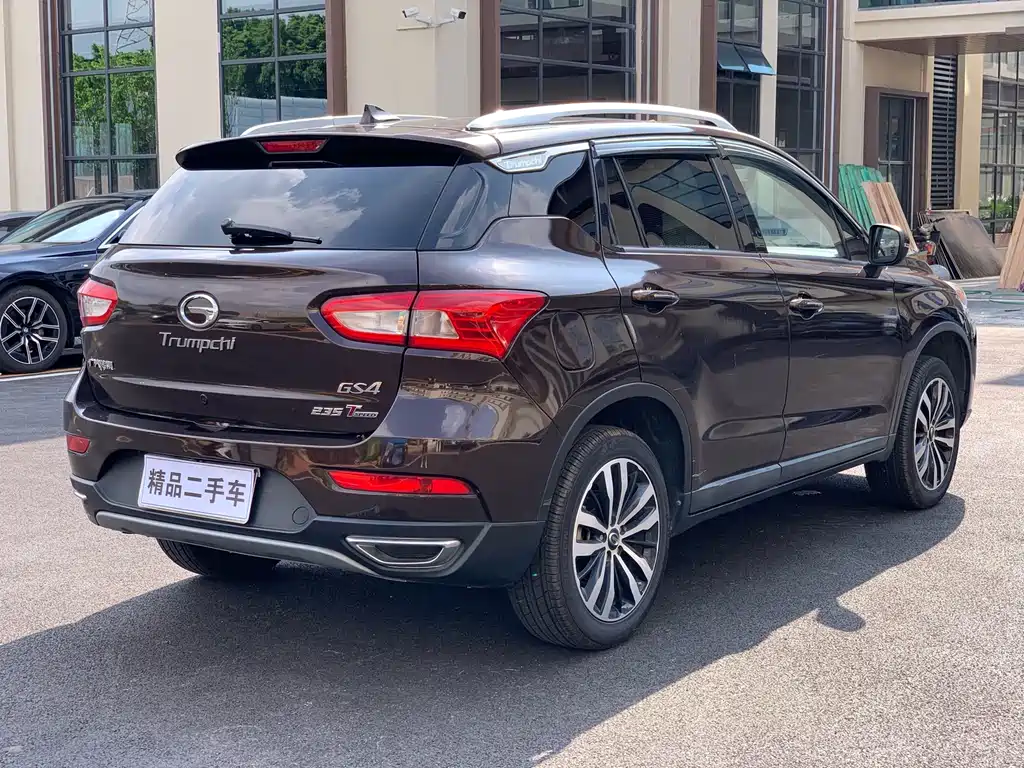 GAC GS4 2016 235T G-DCT Luxury