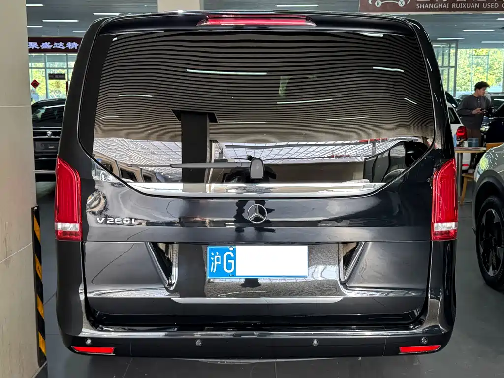 Mercedes-Benz V-Class — миниатюра 3