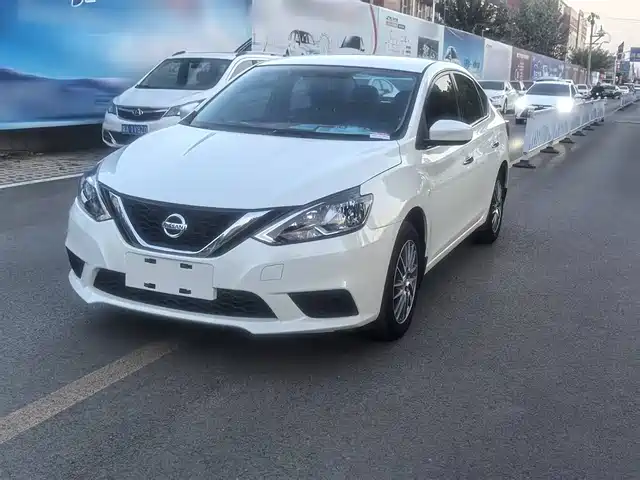 NISSAN XUAN YI 2020