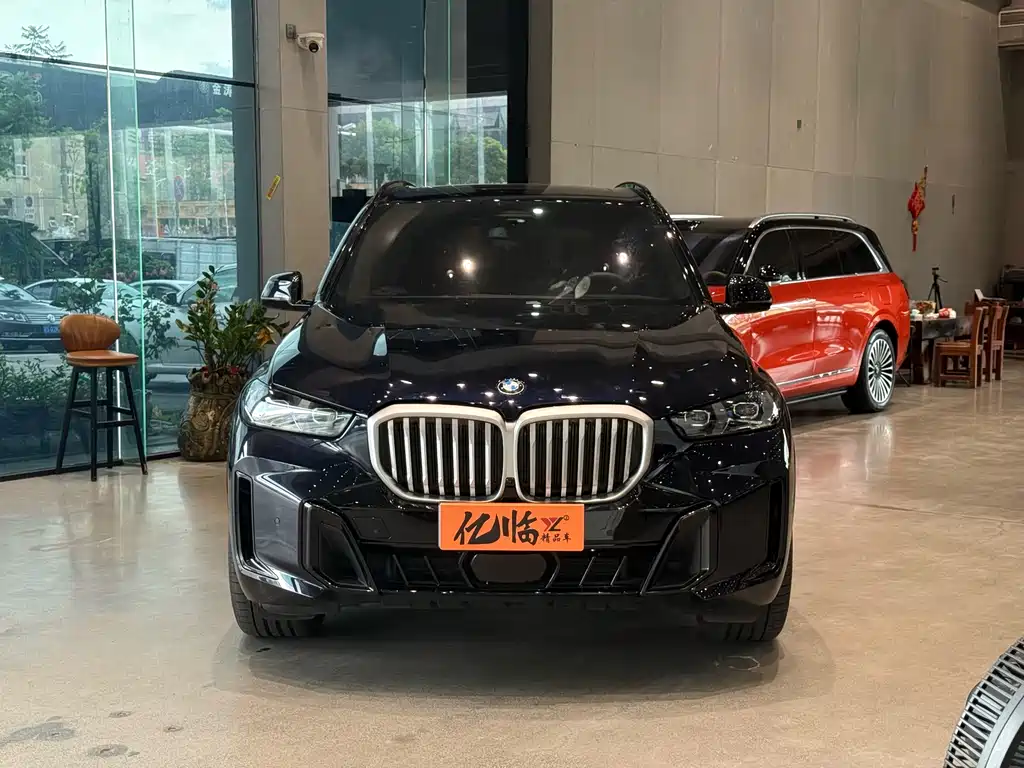 BMW X5 2023 xDrive 40Li M Sport