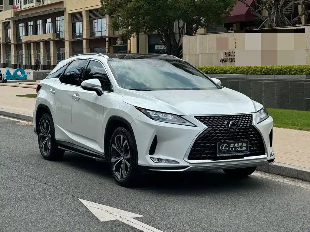 Lexus RX — миниатюра 5