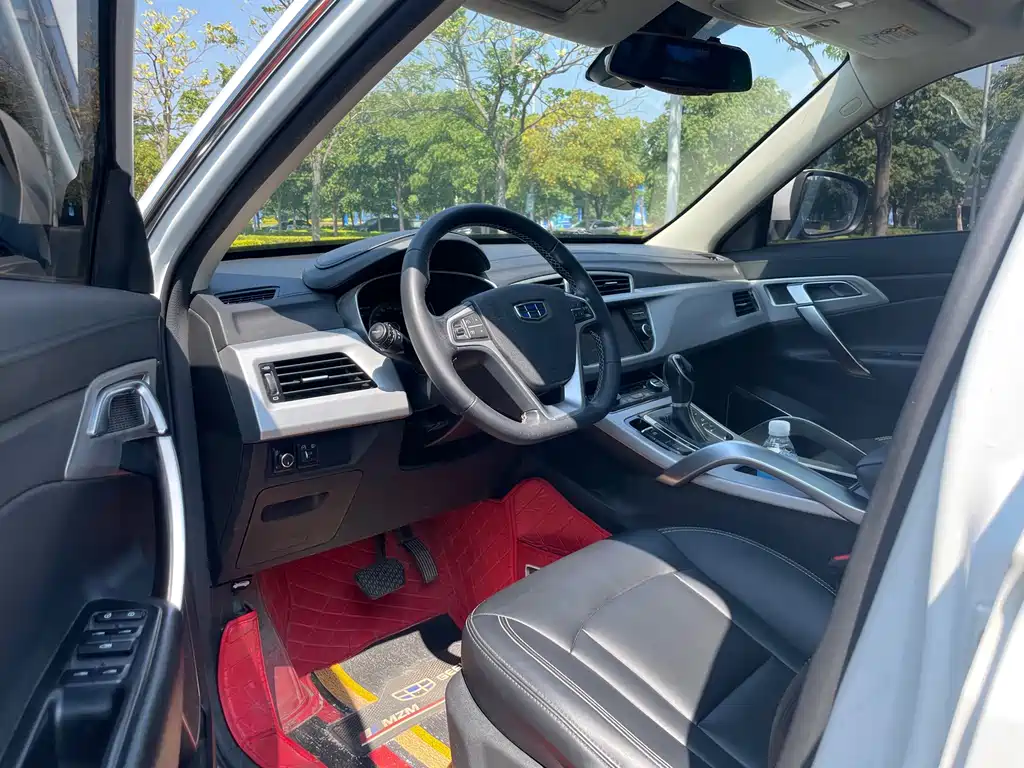 Geely Boyue — миниатюра 13