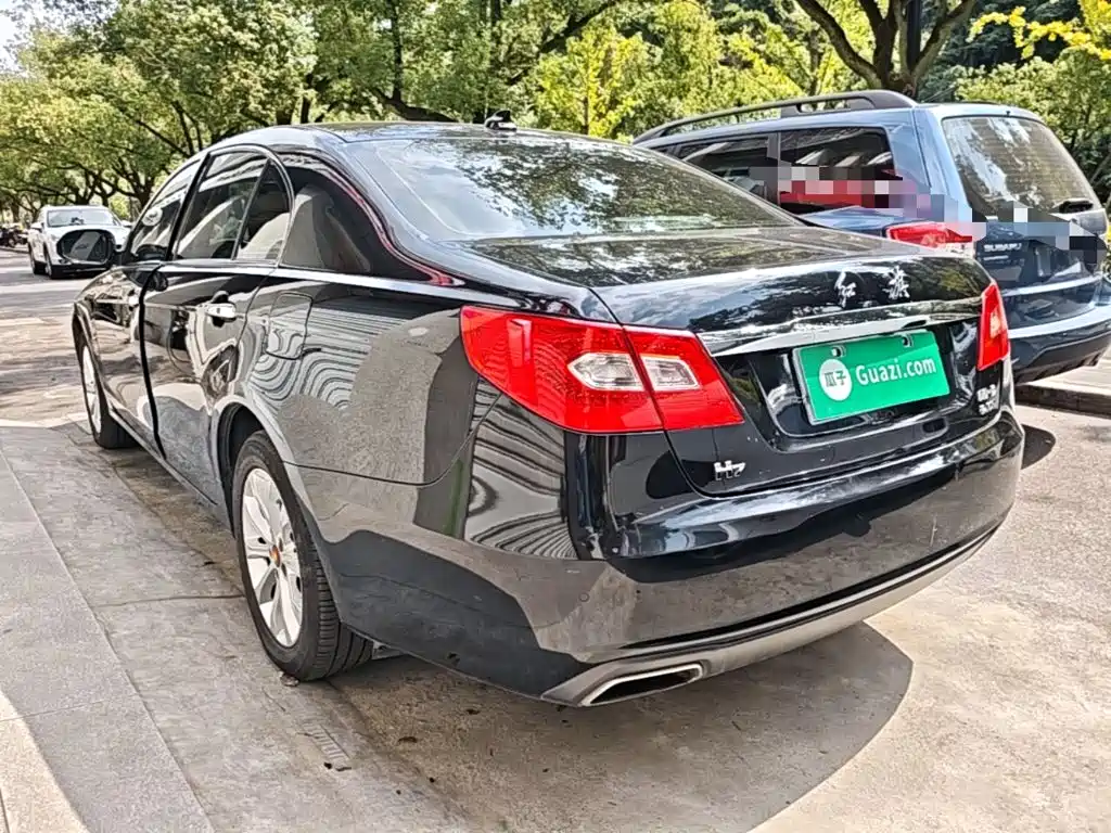 Hongqi Hongqi H7 — миниатюра 5