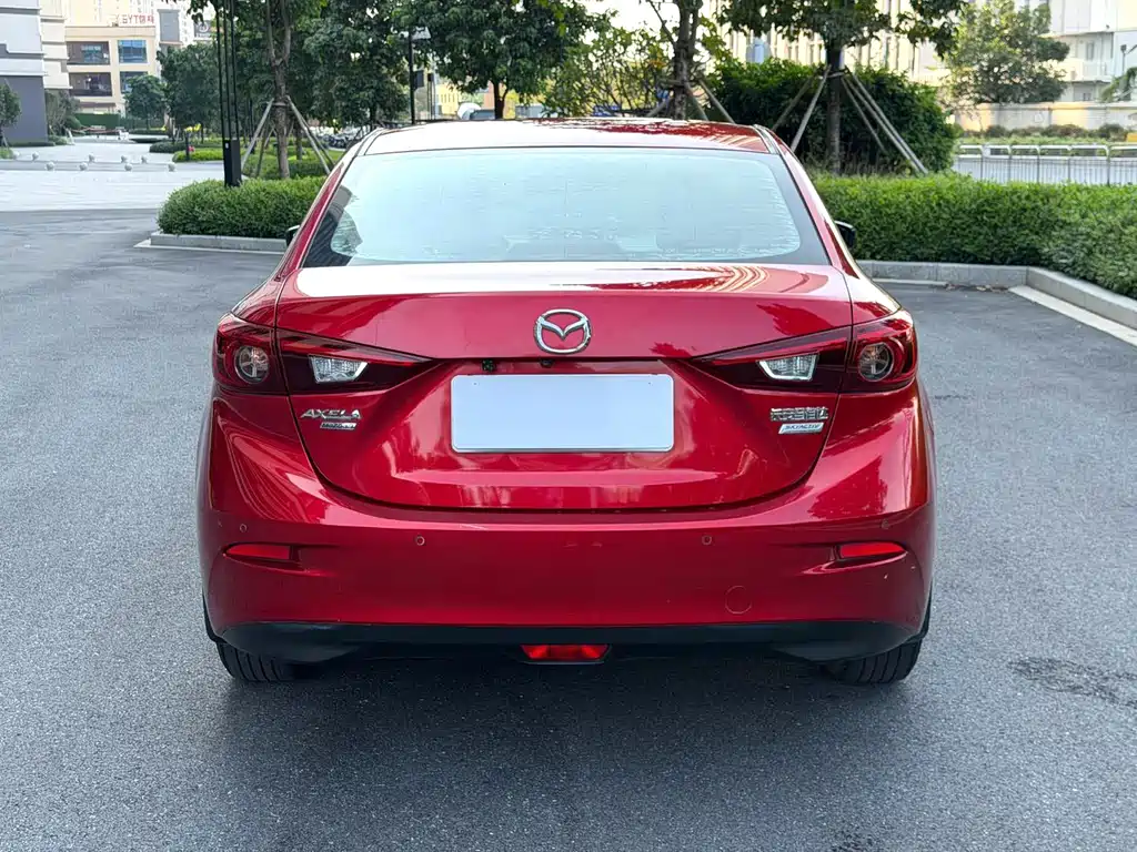 Mazda 3 Axela — миниатюра 8