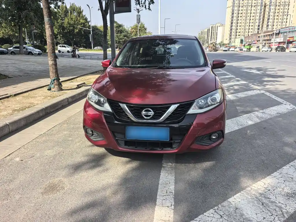 Nissan Tiida — миниатюра 24