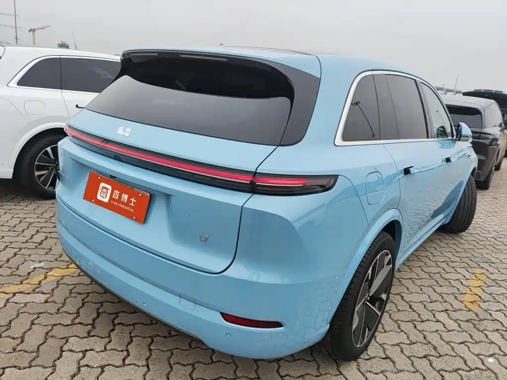 Li Auto IDEAL L7