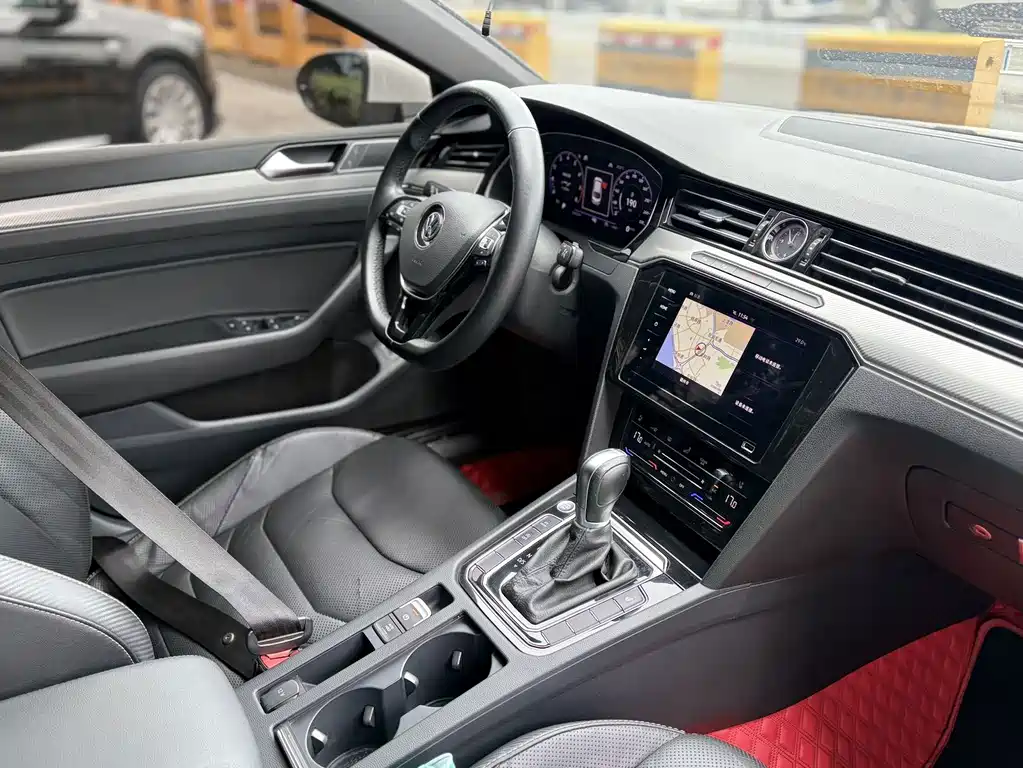 Volkswagen CC — миниатюра 11