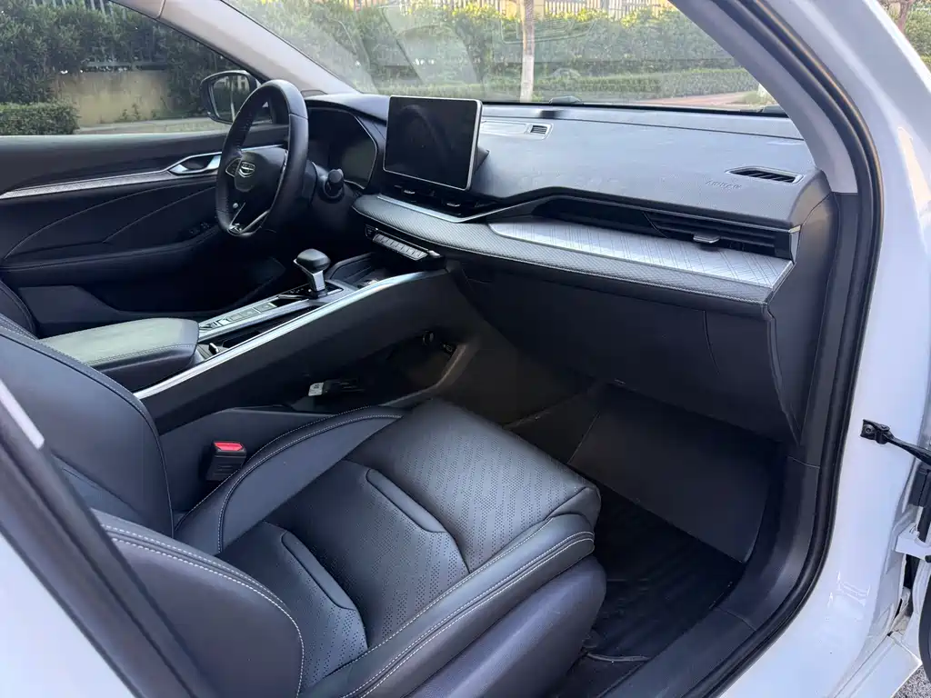 Geely Xingrui — миниатюра 7