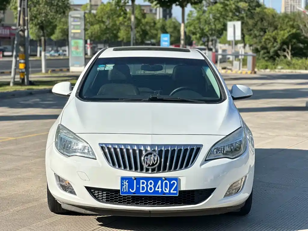 Buick Excelle — миниатюра 4