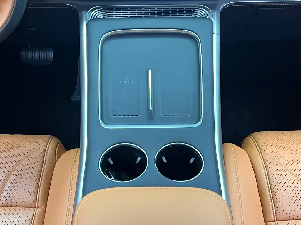 XPeng G9 — миниатюра 26