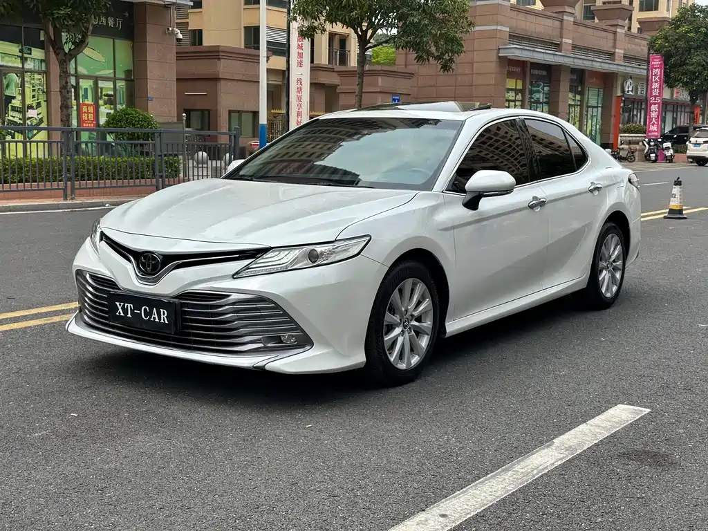 Toyota Camry 2018