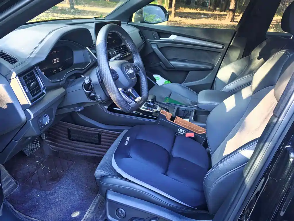 Audi Q5L Sportback — миниатюра 3