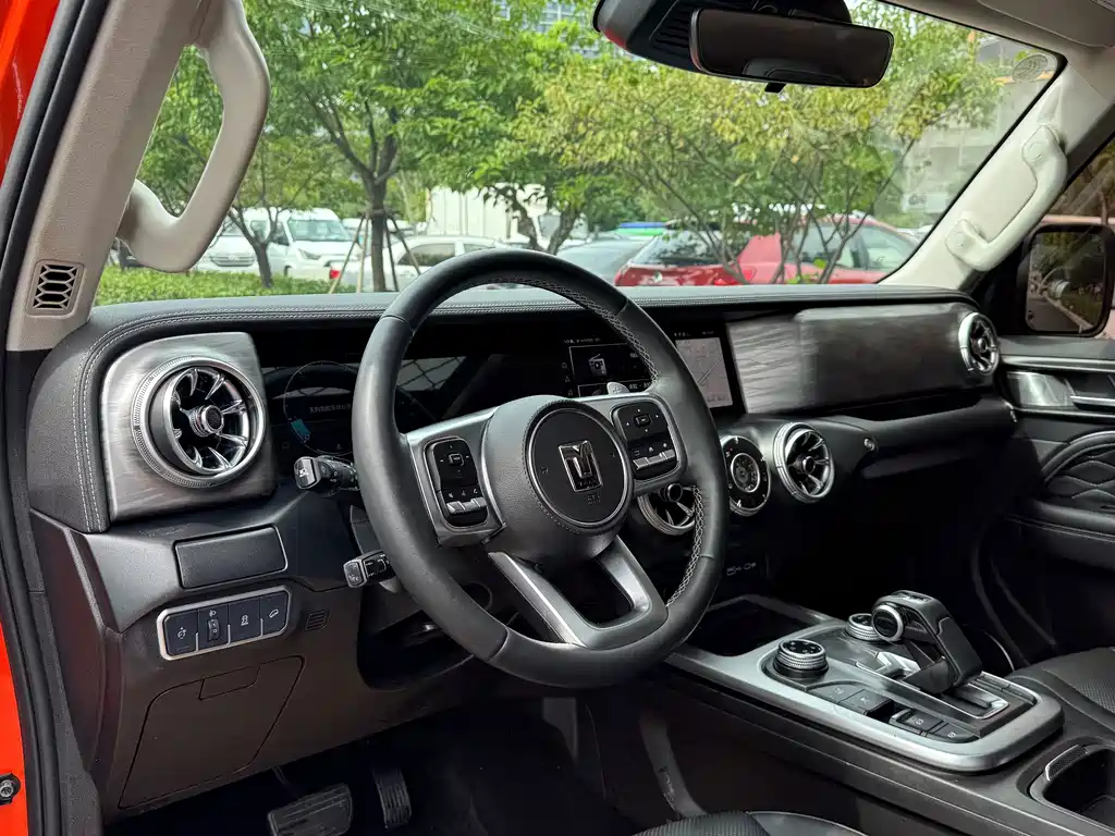 Tank Tank 300 — миниатюра 9