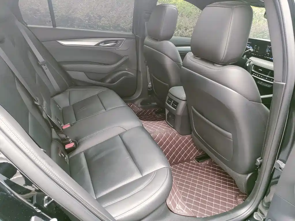 Cadillac CT5 — миниатюра 34