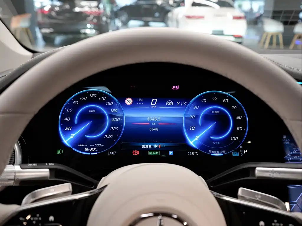 Mercedes-Benz EQS — миниатюра 8