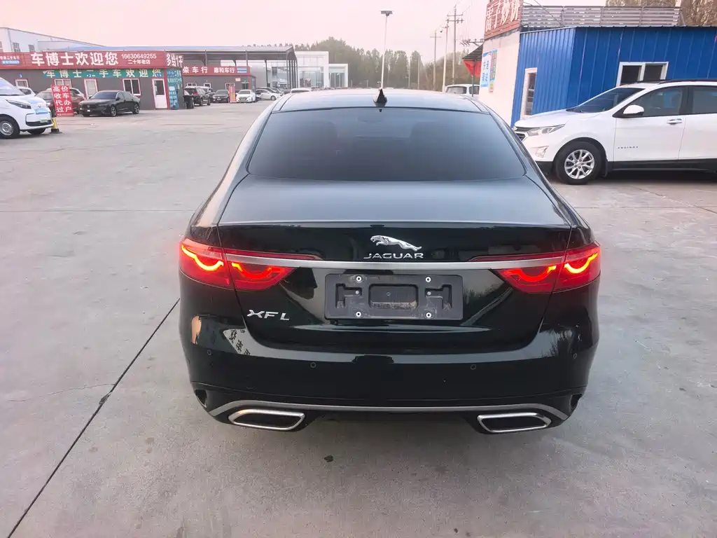 Jaguar XFL — миниатюра 9