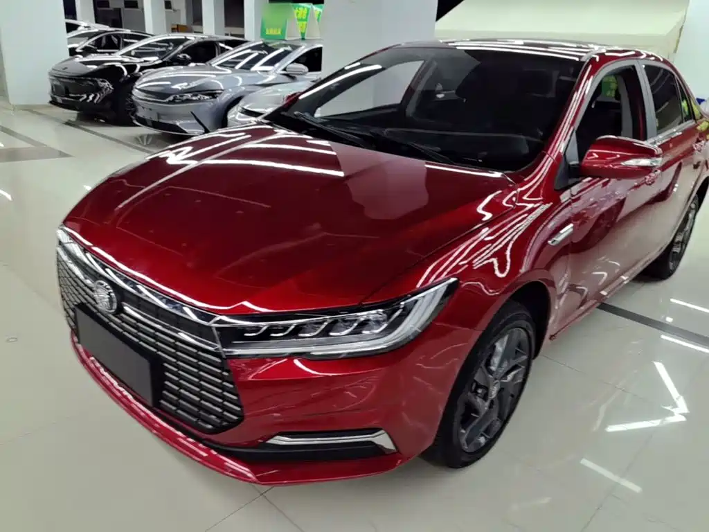 BYD Qin NEV — миниатюра 2