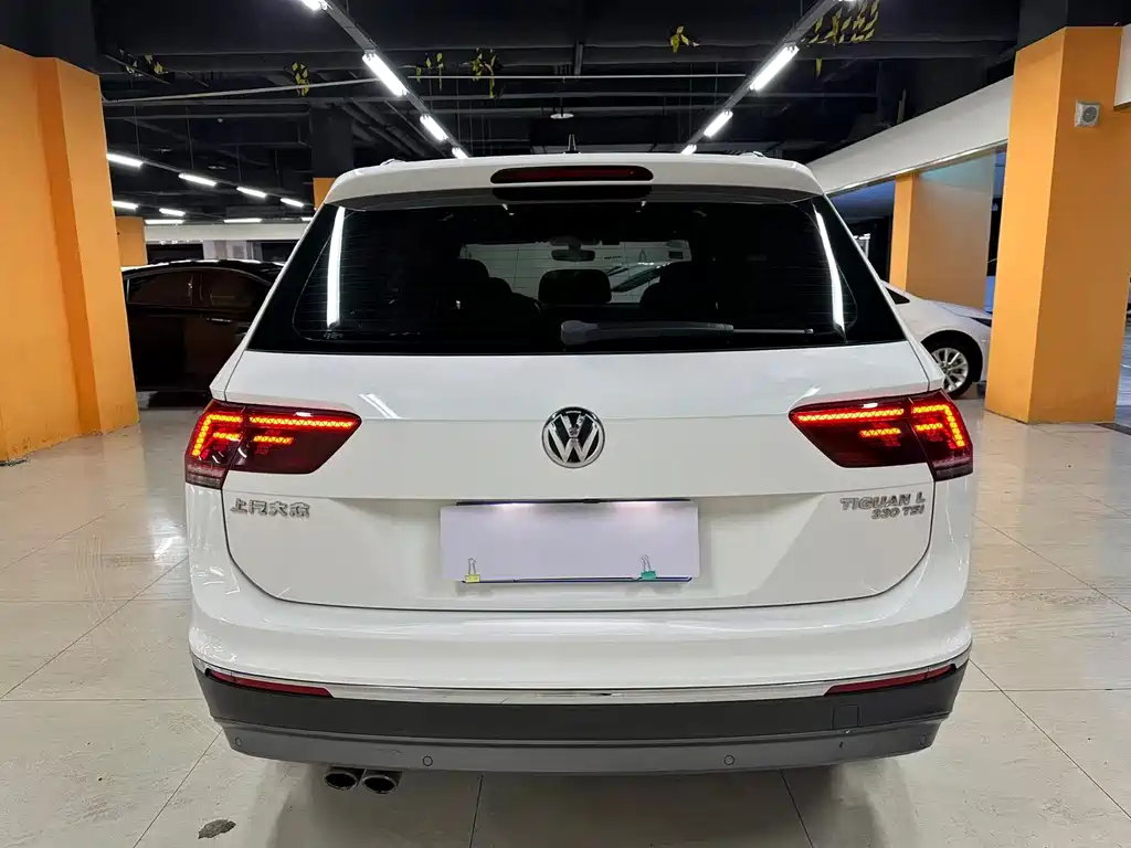 Volkswagen Tiguan L — миниатюра 7