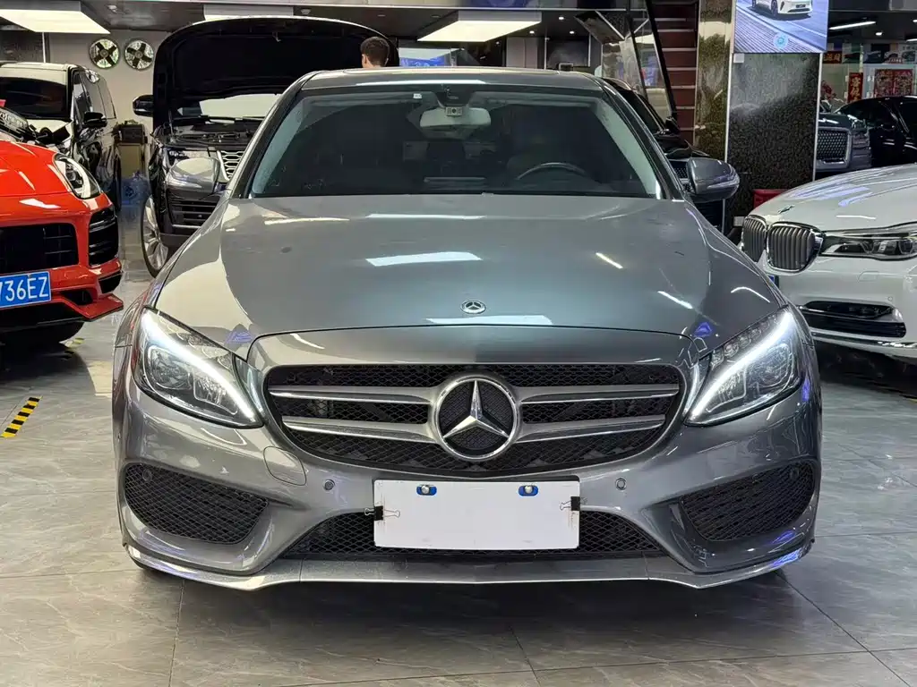 Mercedes-Benz C-Class — миниатюра 2