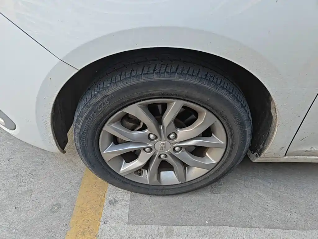 Geely Emgrand GL — миниатюра 23