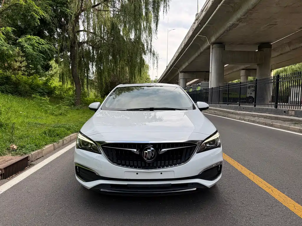 Buick Verano 2018 15S AT
